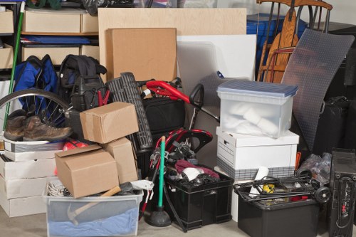 Efficient flat clearance process with organized removal