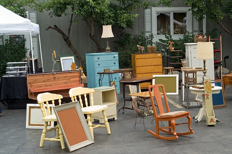 The Journey to Minimalism: Mastering Decluttering